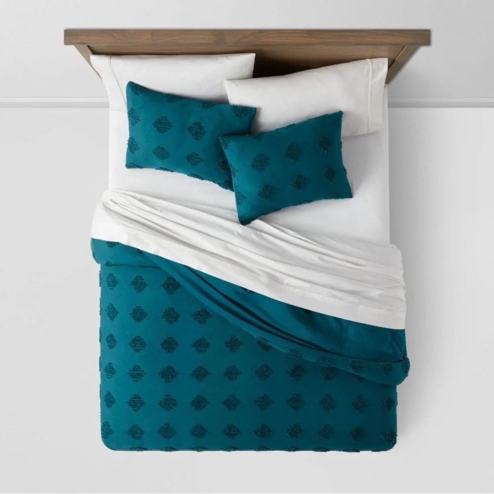 Full / Queen Duvet Cover Set and 2 Pillow Shams, Dark Teal Blue, New